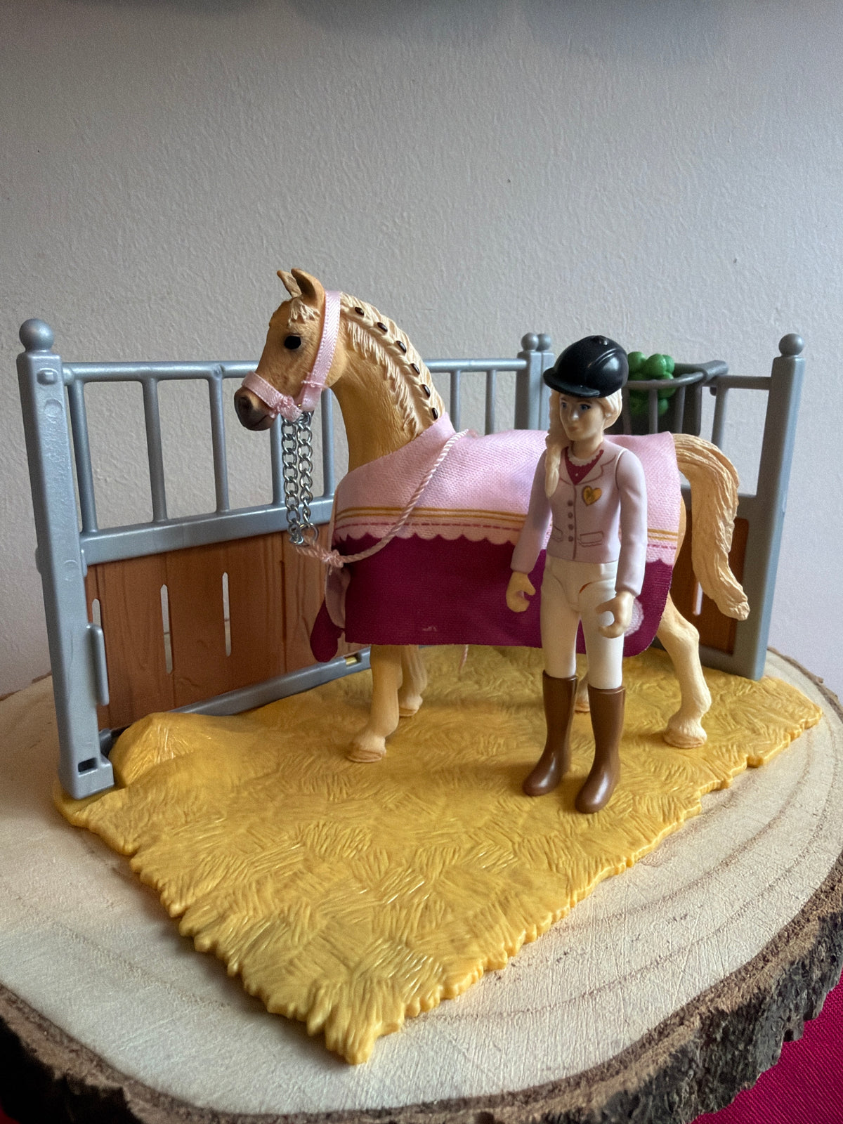 Schleich Stall Set - Arab Mare ‘Mystery’, Rider and Acessories