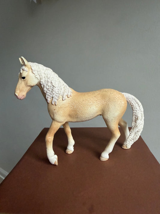 ✨Re-Loved Rockstar  Akhal-Teke  Stallion - Fenrir✨