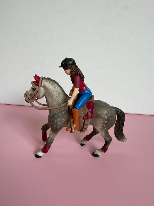 Re-Loved Rockstar: Trakenher mare and Rider Lisa