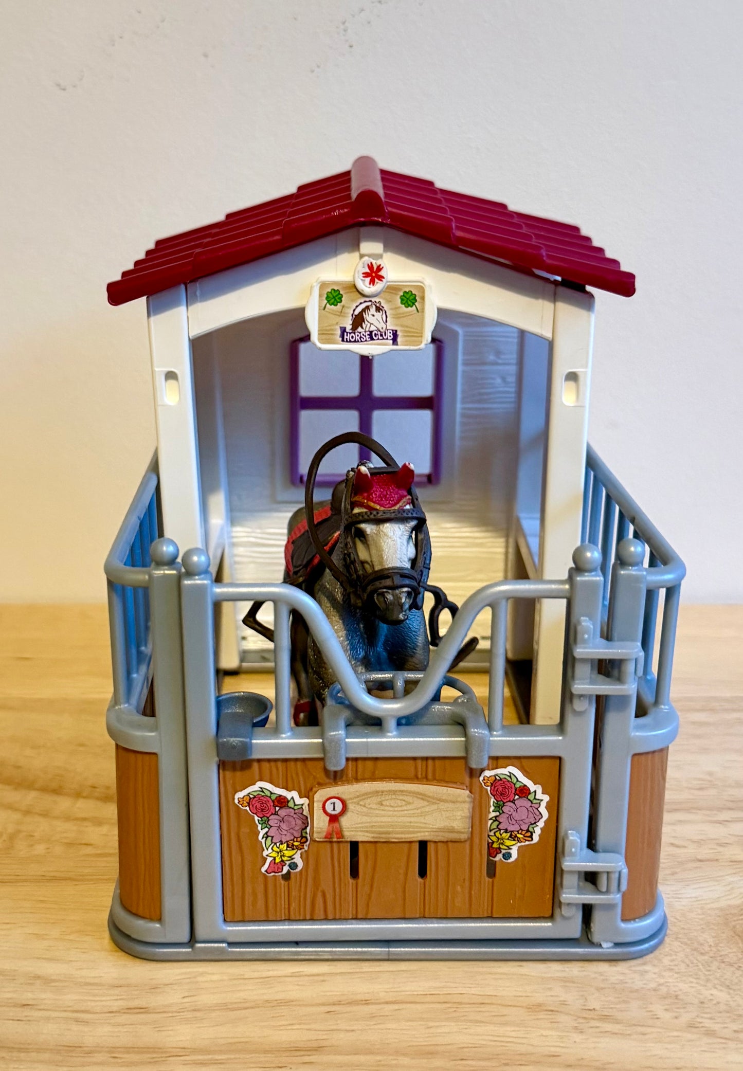 ✨Re-Loved Rockstar Trakehner Mare & Stable set–✨