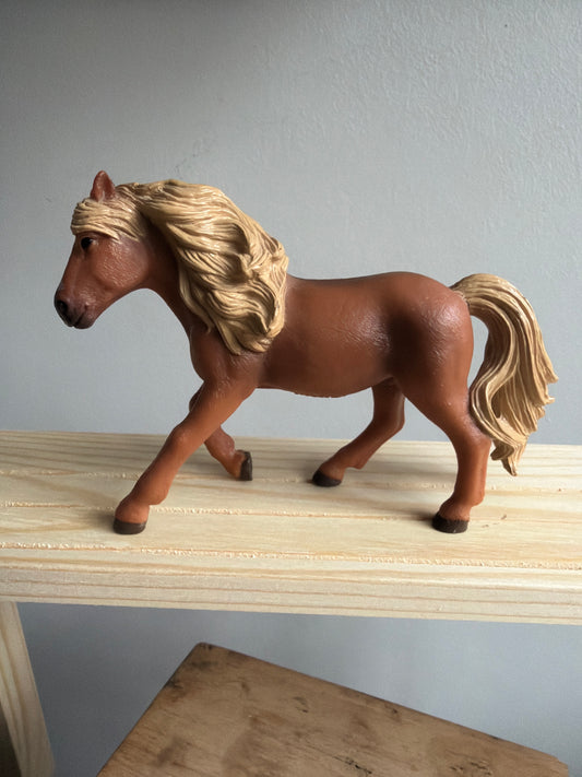 ✨Re-Loved Rockstar Icelandic Pony Stallion– Angus