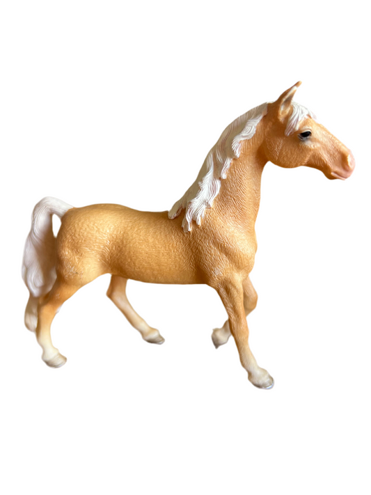 Re-Loved Rockstar: Glimmer the Palomino Schleich American Saddlebred