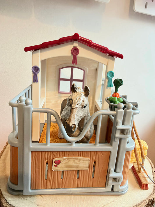 Angel – Re-Loved Schleich Silver Dapple Mare & Her Own Stable Set