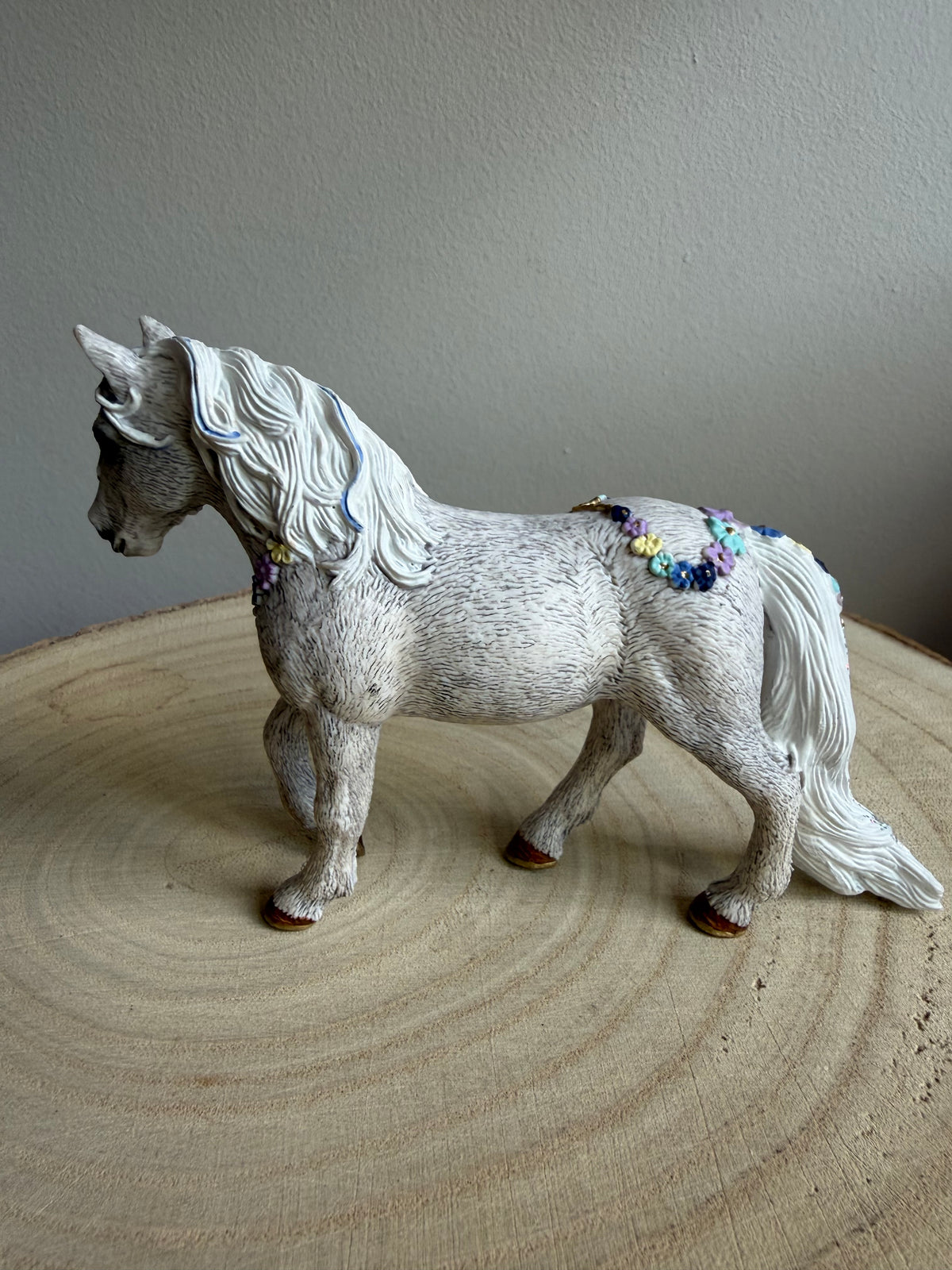 ✨Re-Loved Rockstar Bayala Pony 2007