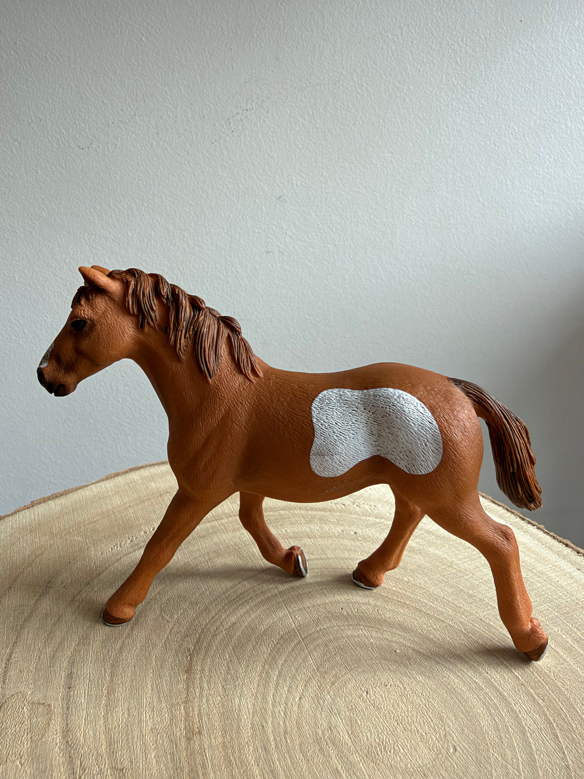 Re-Loved Rockstar: Schleich Quarter Horse Mare - Biscuit