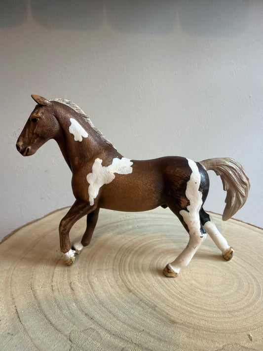 ✨Re-Loved Rockstar Trakehner– Splat✨ some paint damage