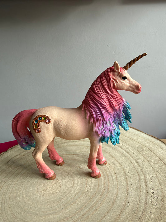 ✨Re-Loved Rockstar Schleich Rainbow Unicorn- ‘Cherry’✨